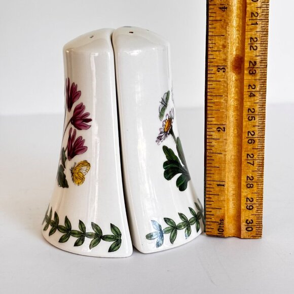Portmeirion Botanic Garden Bell Salt & Pepper Shakers Daisy Cyclamen Pair - Picture 10 of 10